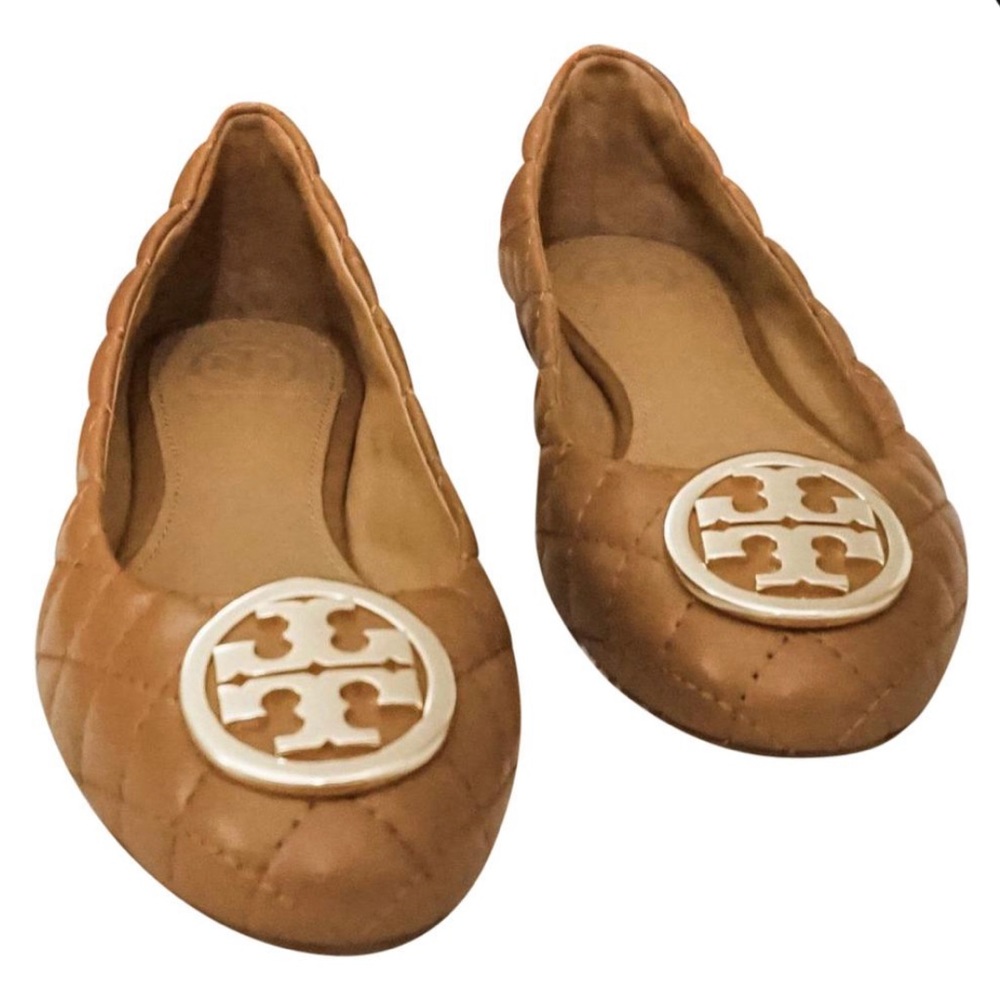 Tory Burch leather clay beige flats with gold emblem